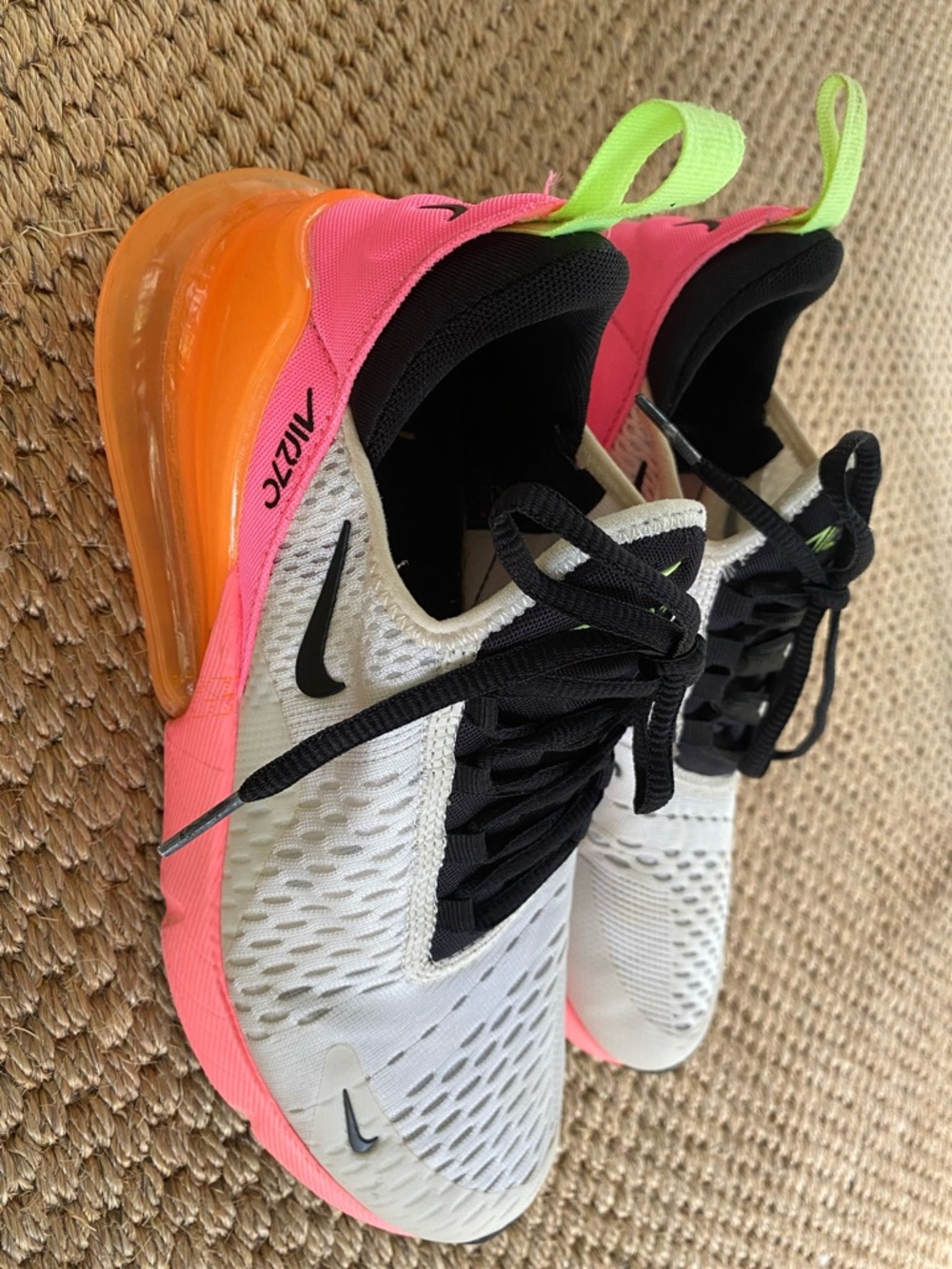 Nike Air Max 270 Women’s Size 8